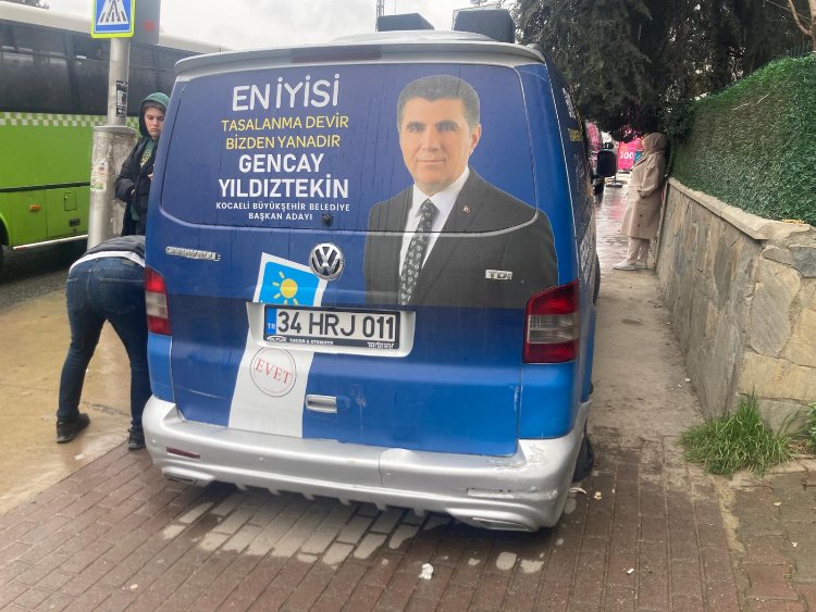 İYİ Parti adayının seçim aracına saldırı