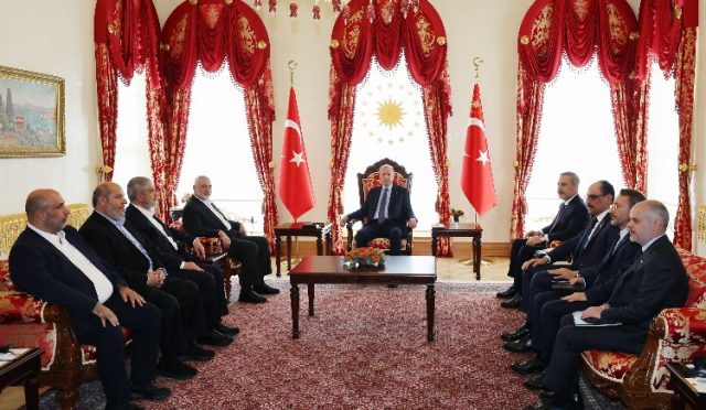 Cumhurbaskani-Erdogan-Haniyeyi-kabul-etti.jpeg