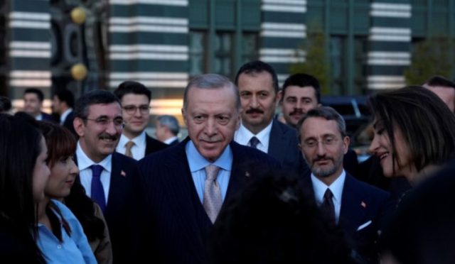 Cumhurbaskani-Erdogandan-ogretmenlere-atama-mujdesi.jpg