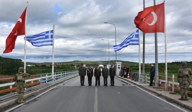 Turk-askeri-yetkililer-Yunanistani-ziyaret-etti.jpg