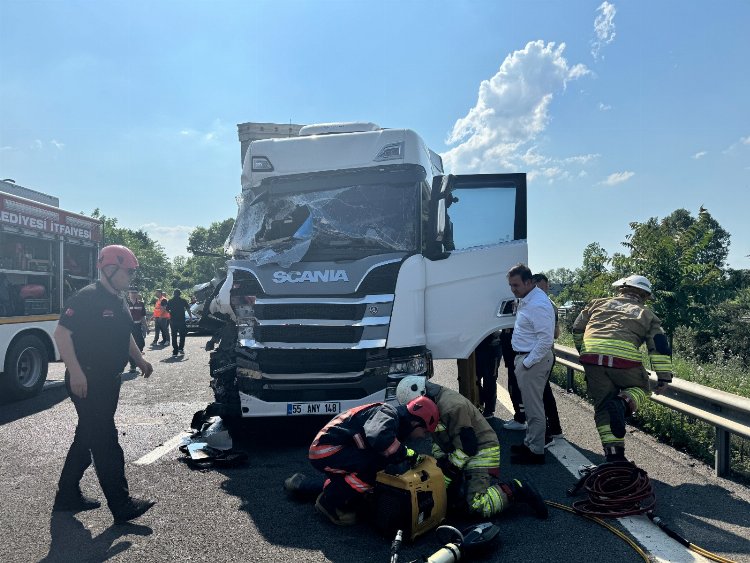 Düzce Anadolu Otoyolu’nda trafik kazası: 5 yaralı