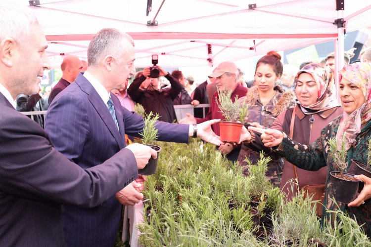 Kocaeli’nin “Çiftçi Şenliği”, Gebze’de kortejle başladı