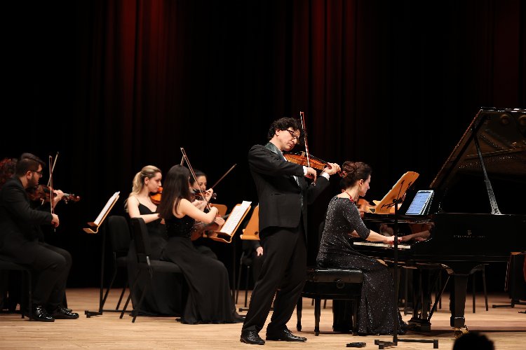 TEV’in 57. yılına Türkiye Virtüözleri’nden konser