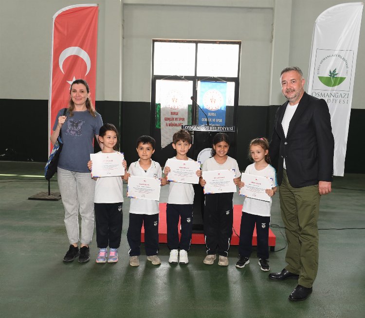 Osmangazi’de küçük raketler sertifikalarını aldı