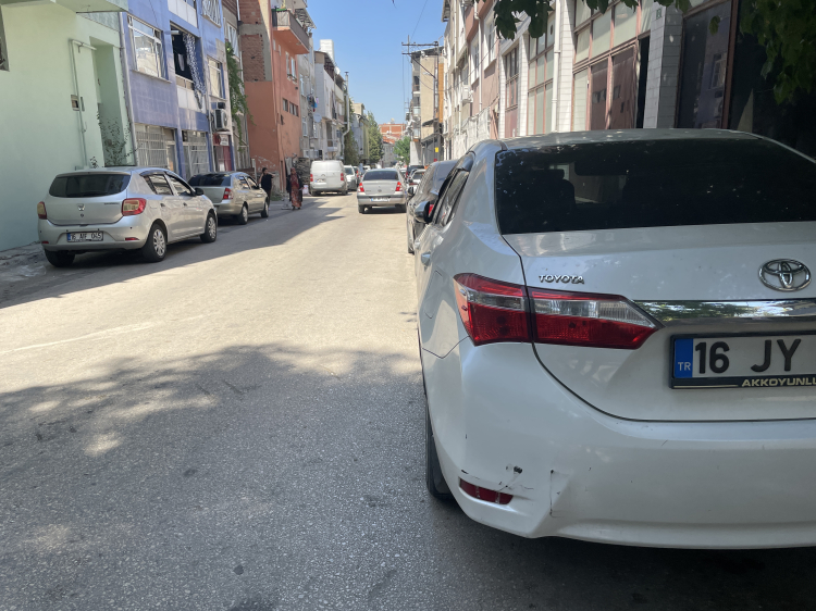 Bursa Çirişhane Mahallesi’nin otopark sorunu çözülmüyor