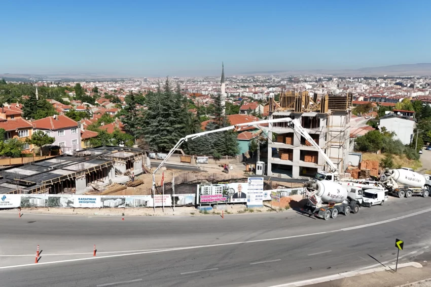 Eskişehir Karapınar’da sönüşüm devam ediyor