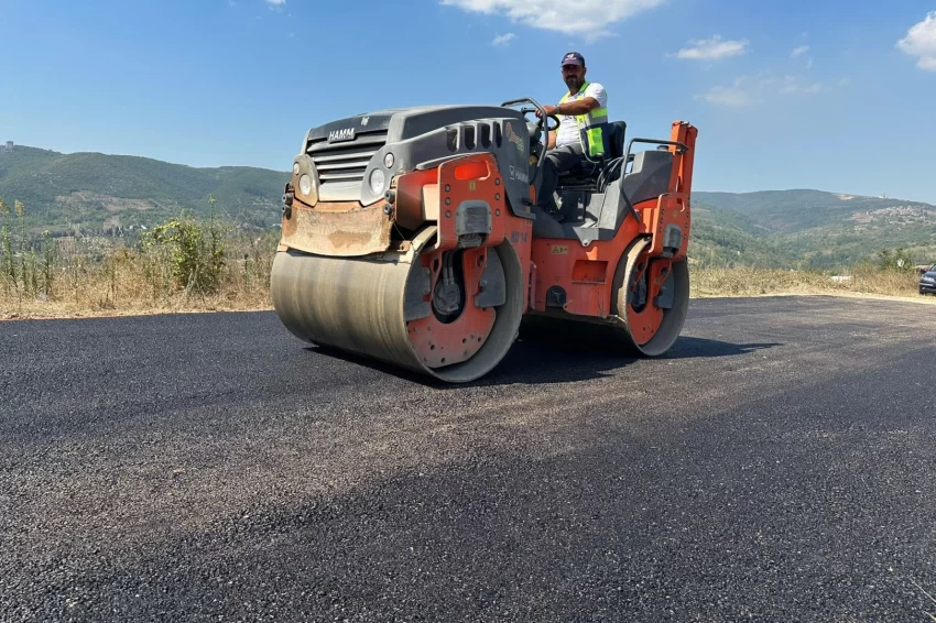 İzmit’te Parlar Sokağı yenilendi