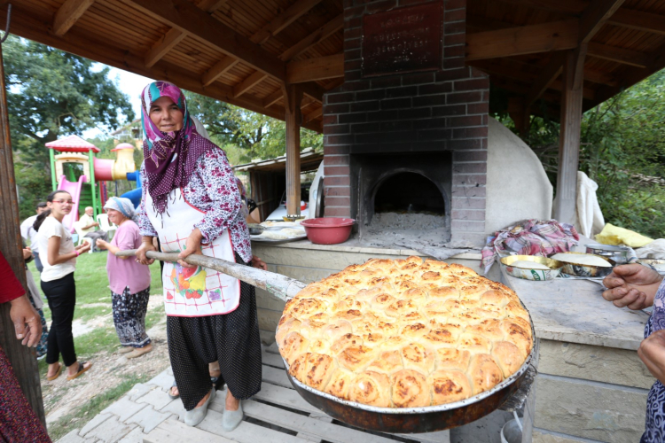 Kocaeli Büyükşehir, köy fırınlarının bakımını yapıyor