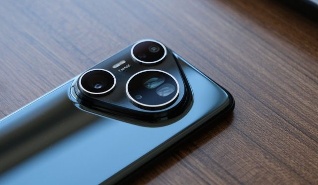en-begendigimiz-telefon-dizaynlarindan-biri-huawei-pura-80-serisinin-en-iddialisi-pura-80-ultrayi-5jFJnMwV.jpg